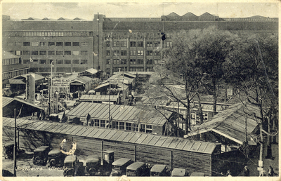 606649 Gezicht op het Vredenburg te Utrecht, tijdens de Jaarbeurs.